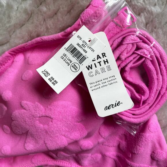 NWT Aerie | Pink Embossed Floral One-Piece Cut Out Swimsuit | Size L Long - Picture 10 of 11